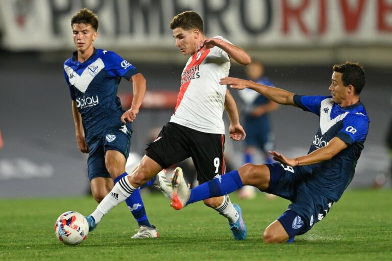 Video lo mejor del empate de River ante Vélez por 0 a 0 en la Copa