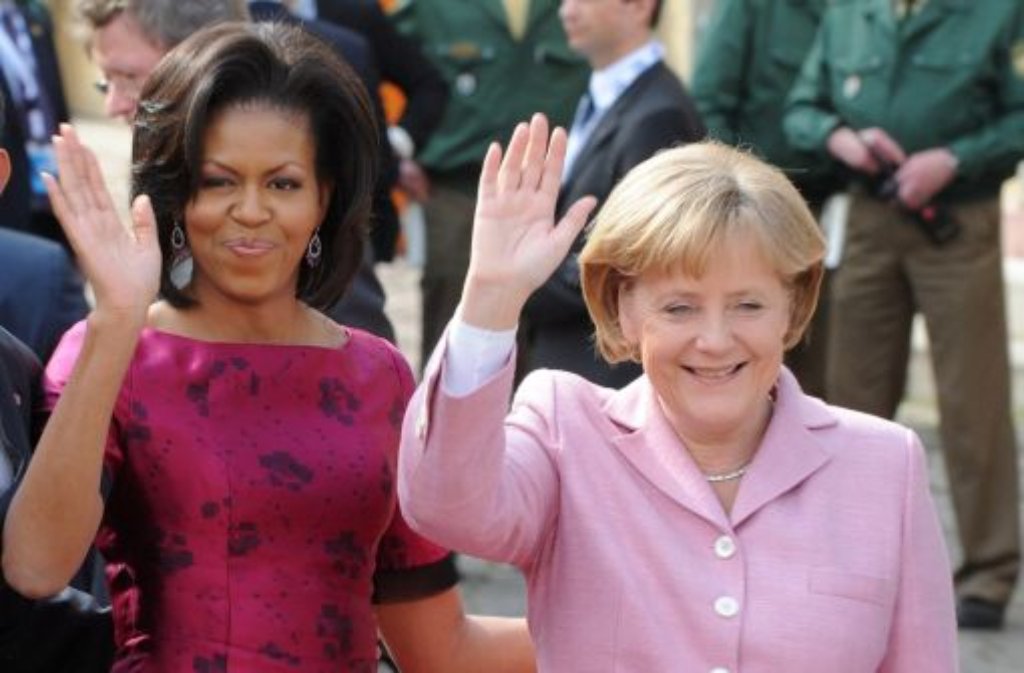 Publican fotos de Michelle Obama y Angela Merkel con golpes en el rostro y  aseguran que tienen un propósito MUNDO El Intransigente