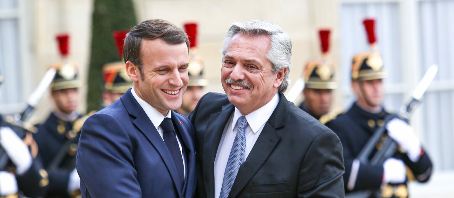 alberto-macron-e1582840655662-1536x672