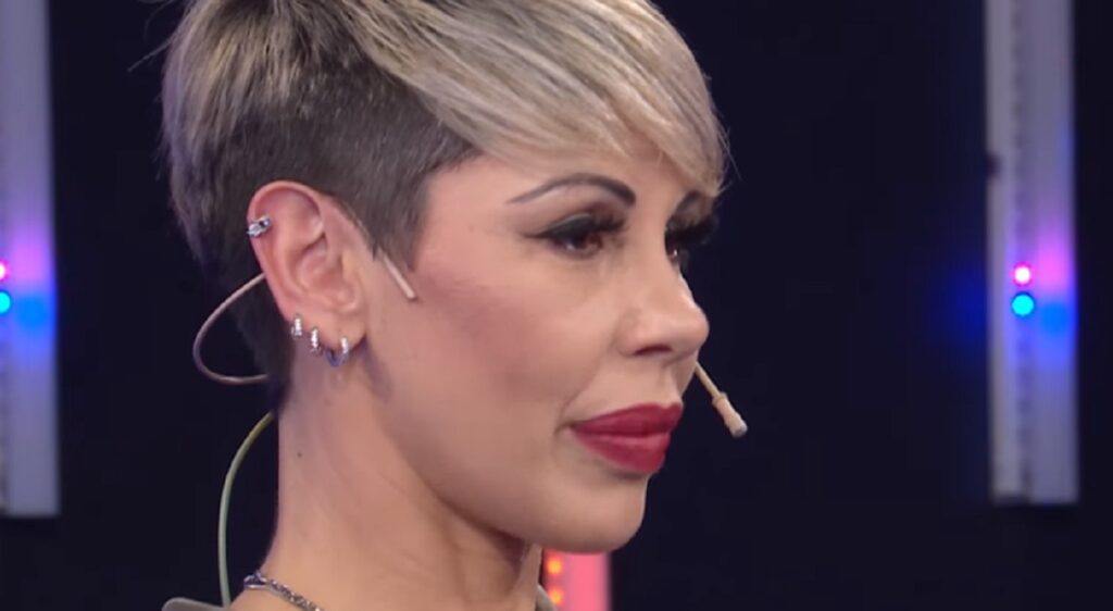 Mónica Farro
