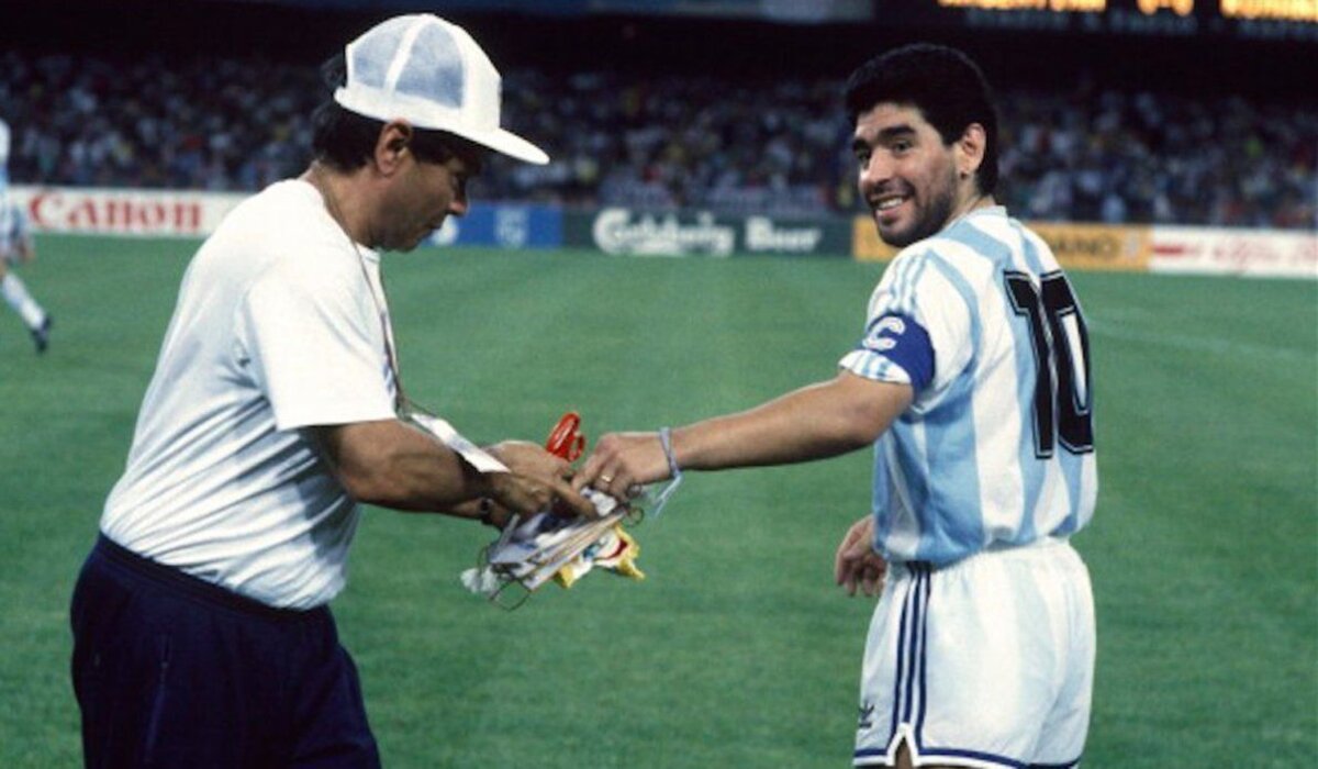 Diego Maradona y Galindez
