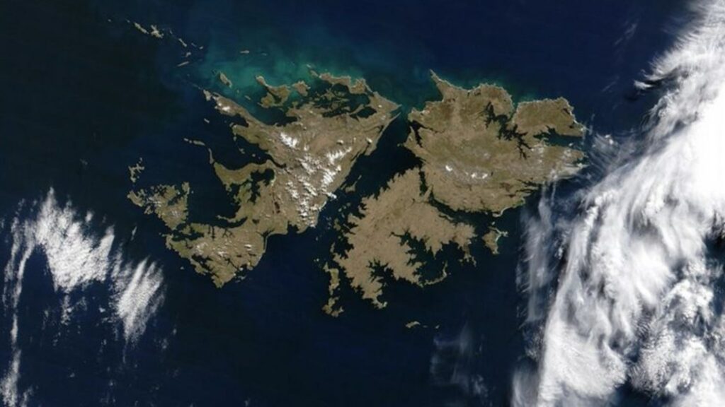 "Las Islas Malvinas son un territorio británico": la repudiable afirmación de una intelectual SOCIEDAD El Intransigente - Vimarsana News
