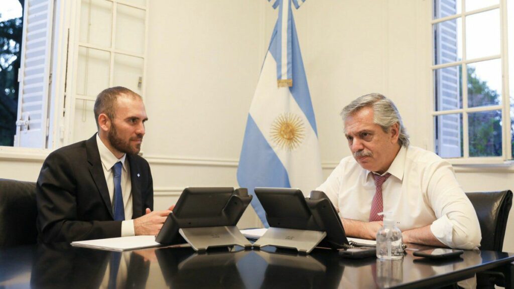 Con objetivos electorales, el Gobierno vuelve a ampliar el gasto público para impulsar programas y fortalecer la propaganda - Vimarsana News