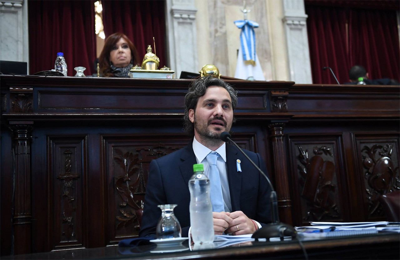 Santiago-Cafiero-2705