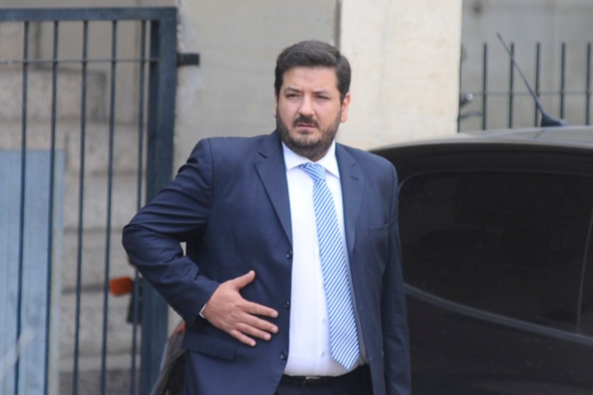 Claramente ella cumplía algún rol": dura acusación de Juan Martín Mena contra una opositora POLÍTICA El Intransigente