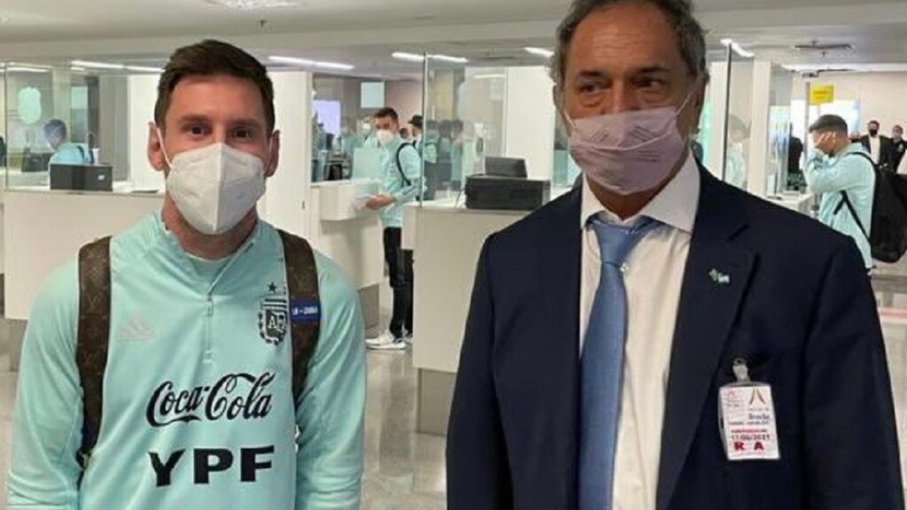 La foto menos pensada: Daniel Scioli y Lionel Messi aparecieron juntos en Brasil - Vimarsana News