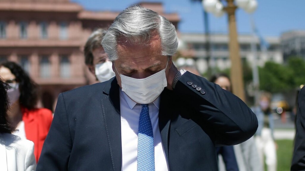 El Presidente, entre el aislamiento y una de las decisiones más trascendentales para el futuro de su Gobierno - Vimarsana News