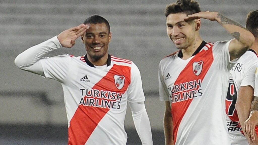 A quién se lo dedicaron: el particular festejo de De La Cruz y Montiel en la victoria de River - Vimarsana News