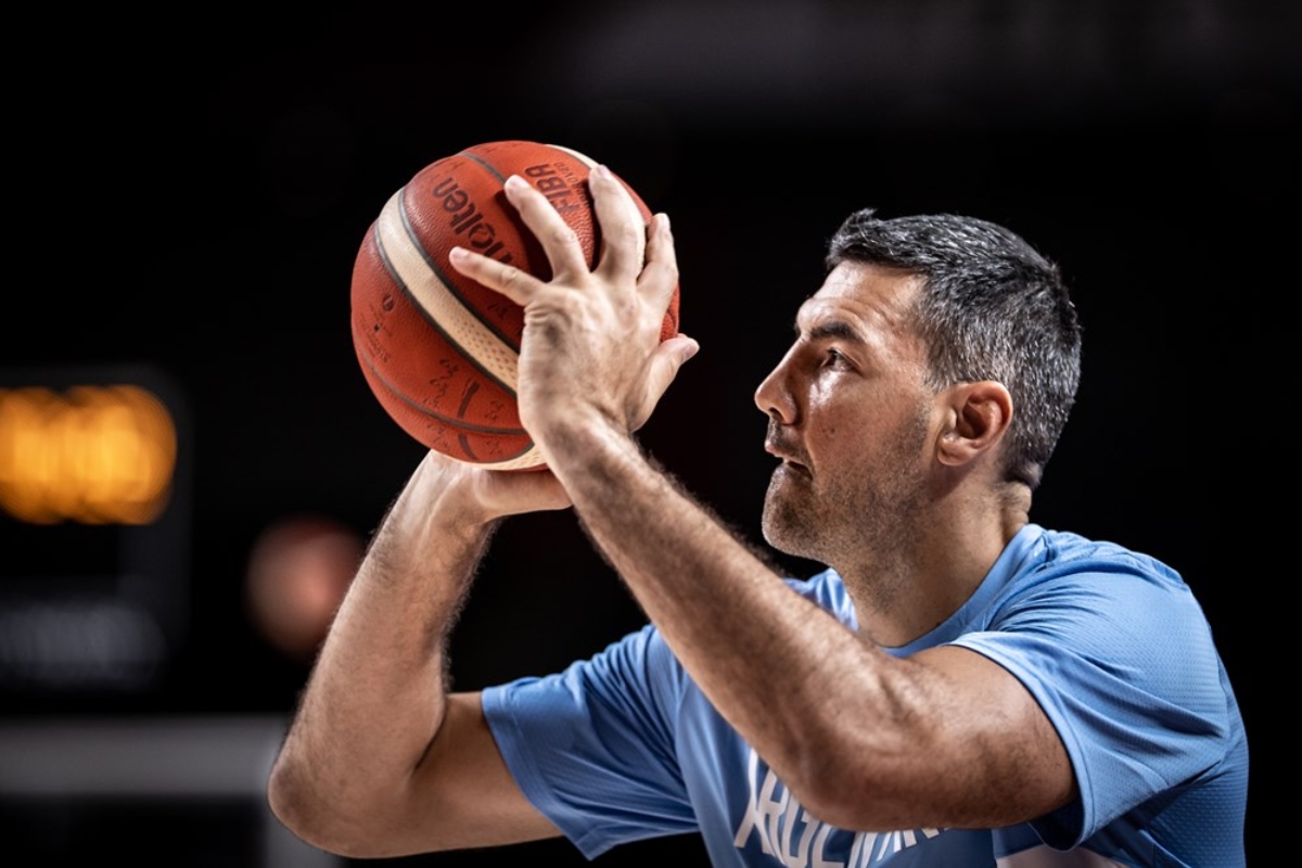 Luis Scola