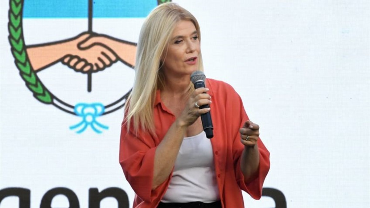 Verónica Magario