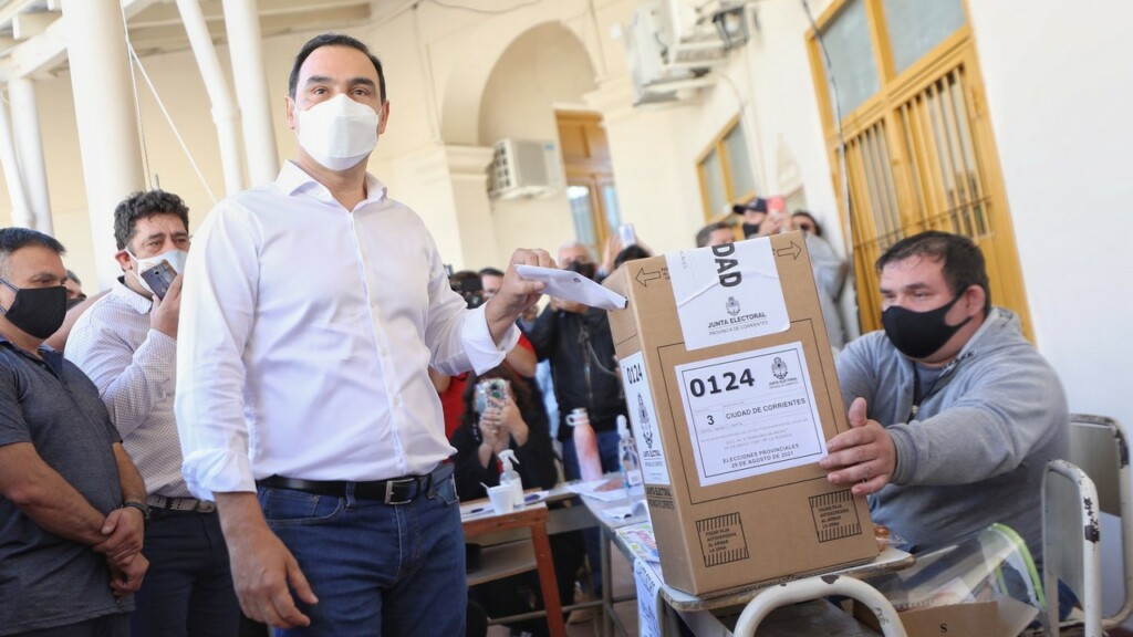 Elecciones en Corrientes: contundente triunfo parcial del radical Gustavo Valdés, que se encamina a ser gobernador reelecto - Vimarsana News
