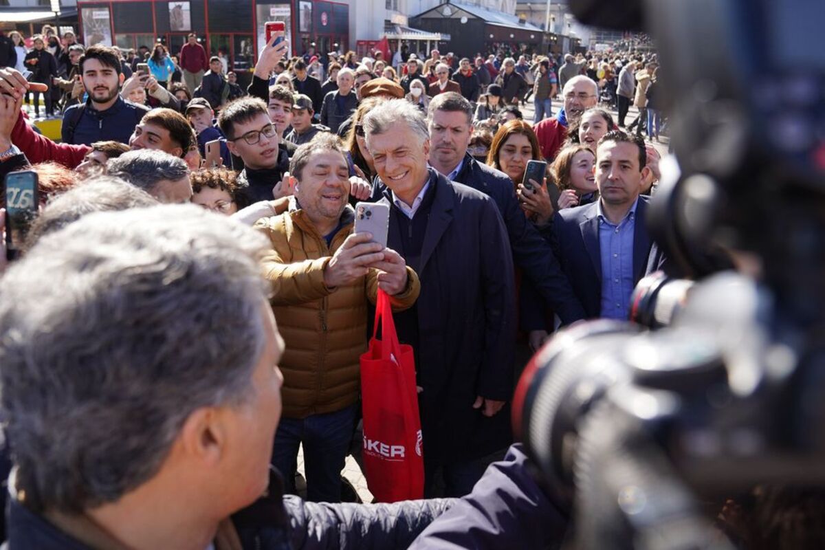 Mauricio Macri se presentó en la Rural y el público lo recibió con