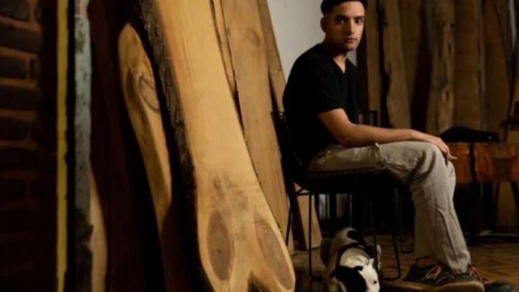 El líder de Revolución Federal negó conocer a los atacantes de Cristina