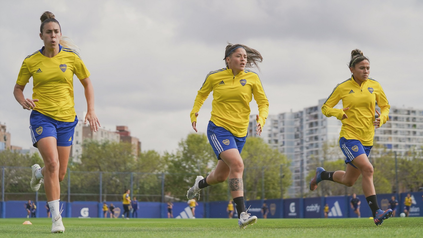 UAI Urquiza y sus éxitos en el fútbol femenino