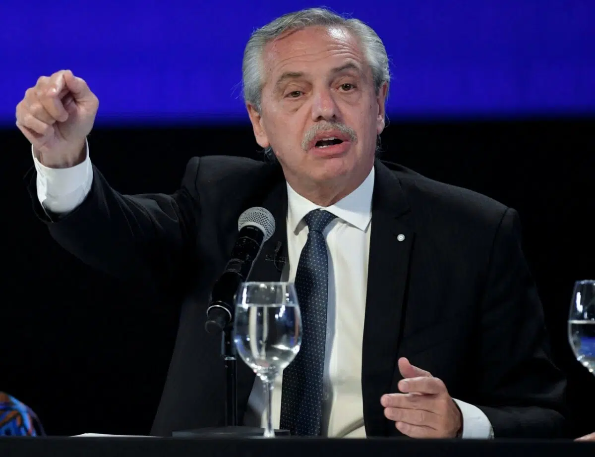 Alberto Fernández