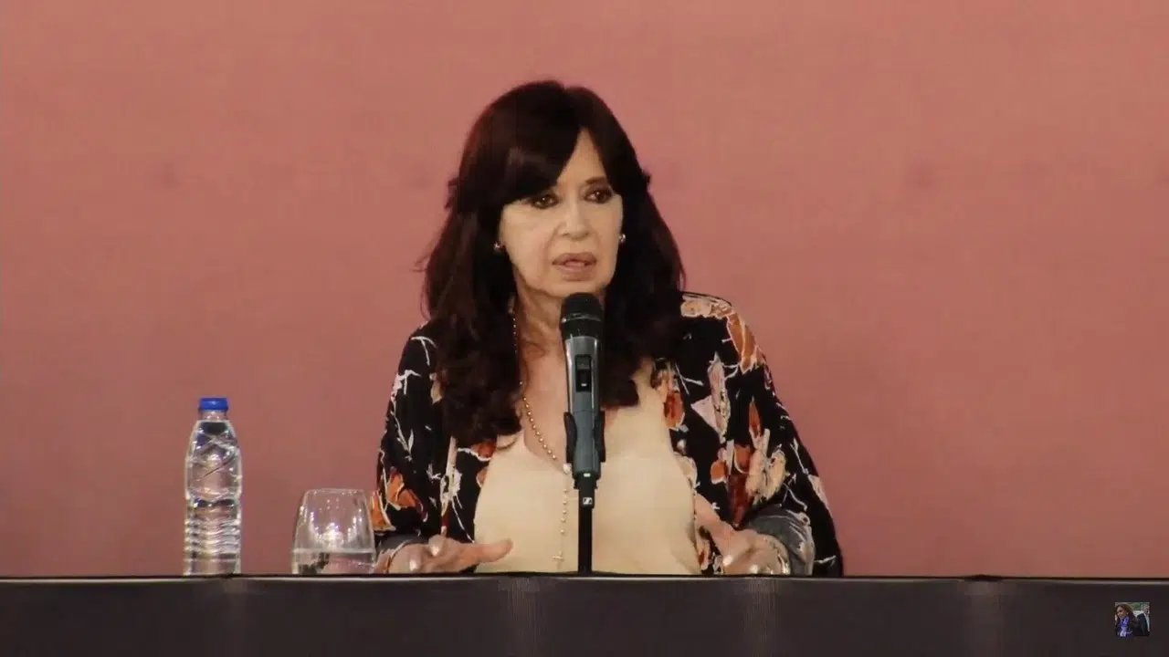 Cristina-Kirchner-1003-d.jpg