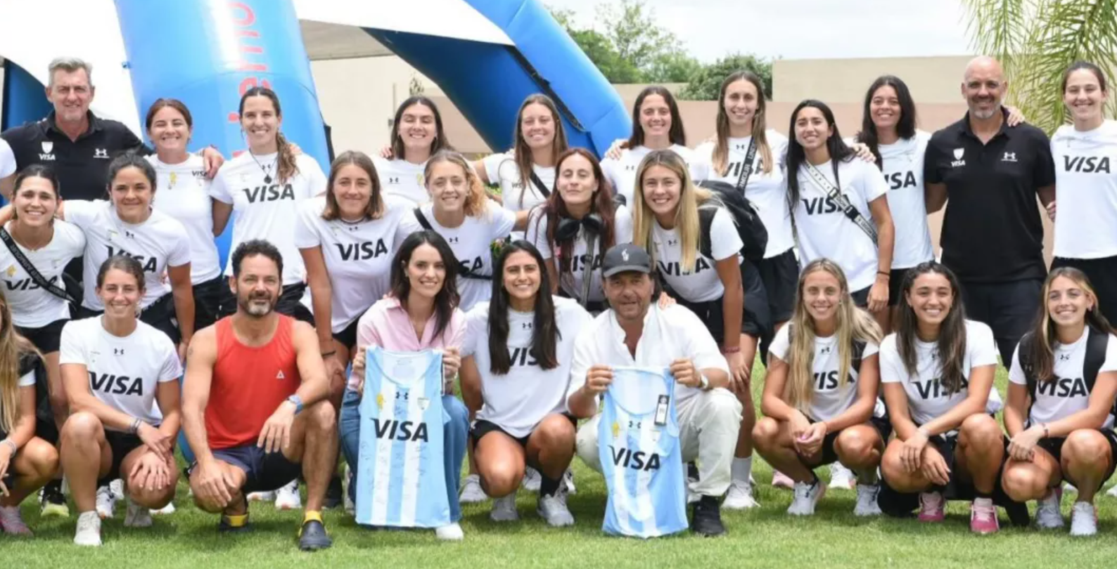 Las Leonas