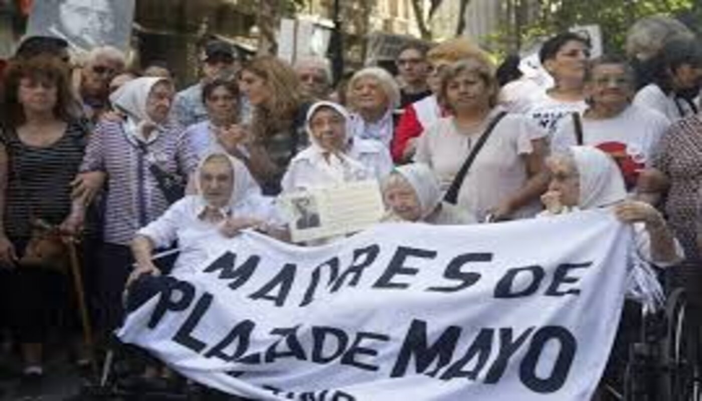 Madres de Plaza de Mayo