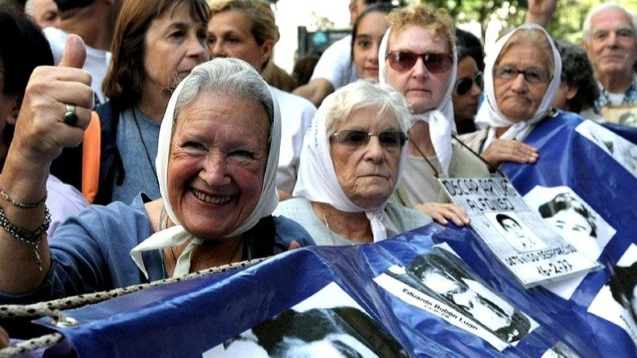 Madres de Plaza de Mayo