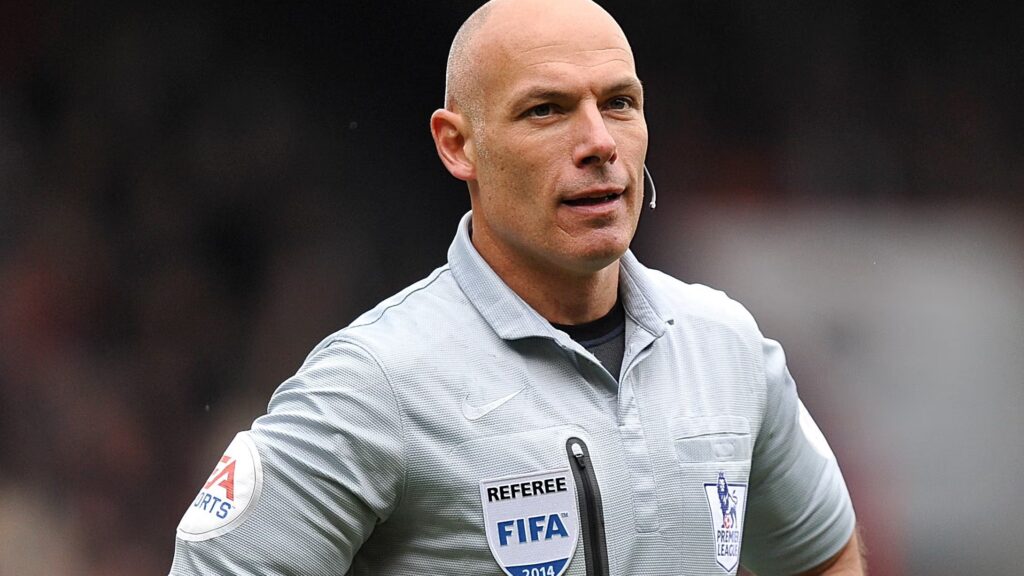 Premier League: Howard Webb