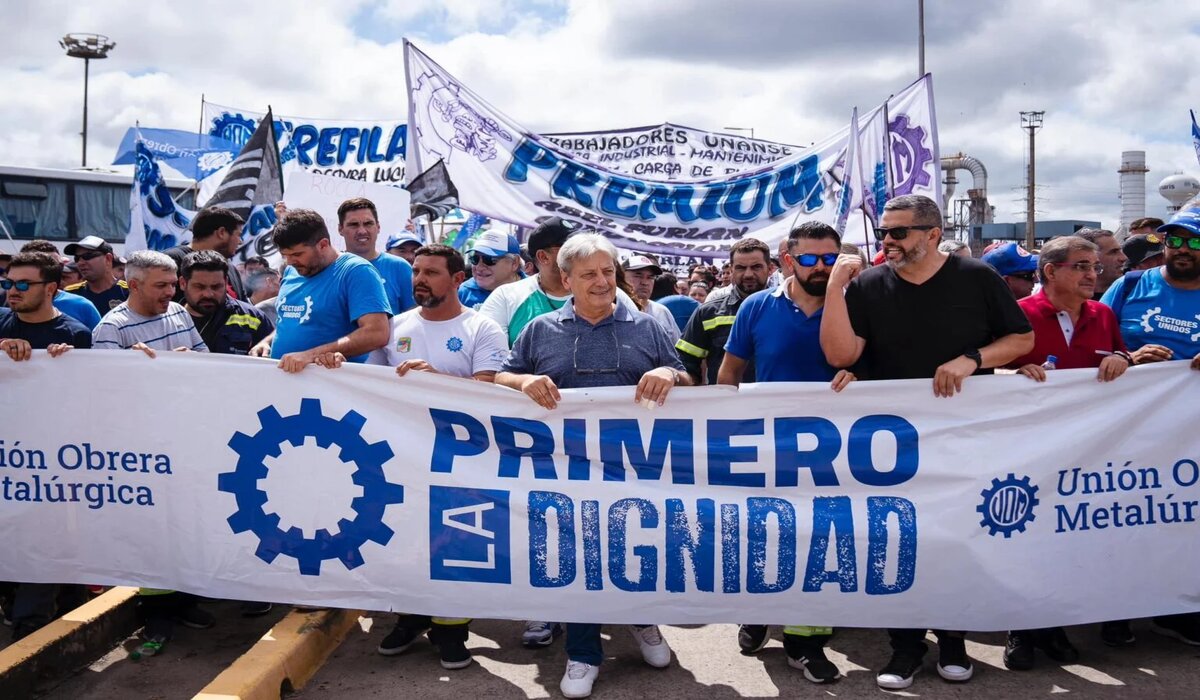 trabajadores metalúrgicos