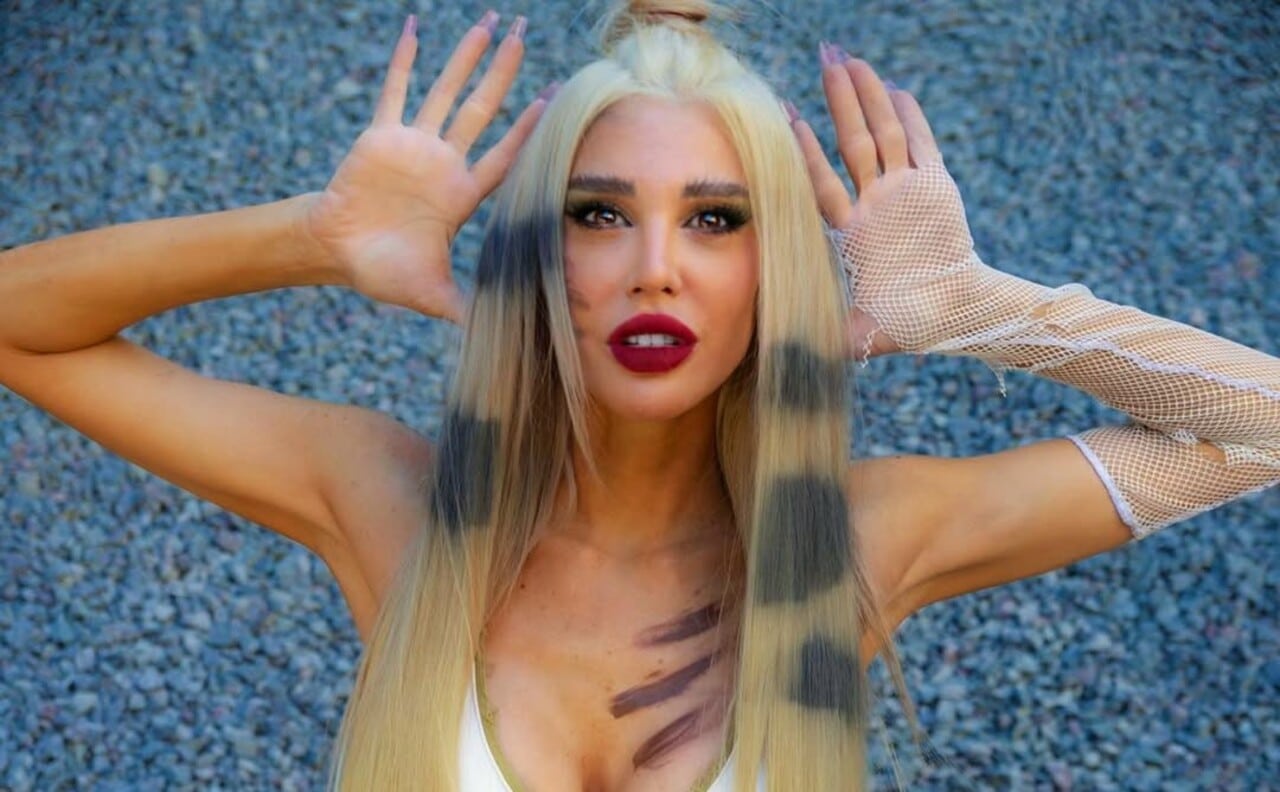 Stefy Xipolitakis