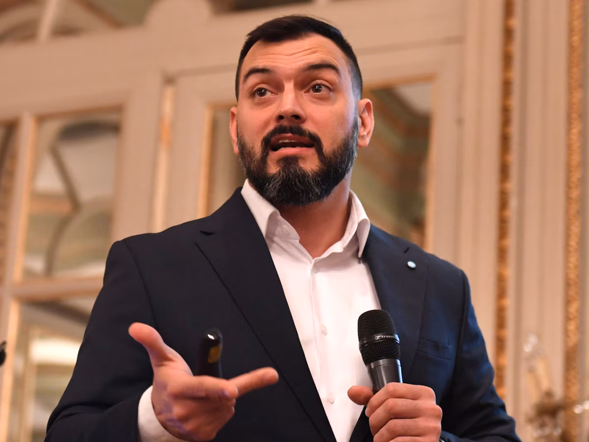 Emanuel Álvarez Agis