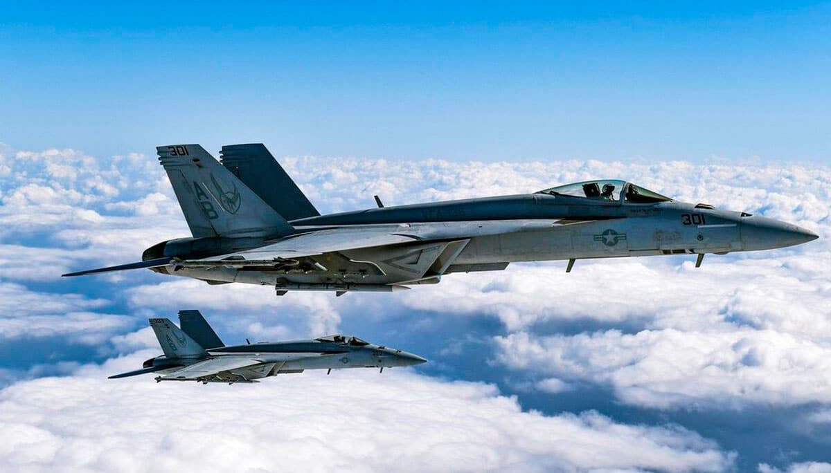 Aviones de combate F-18