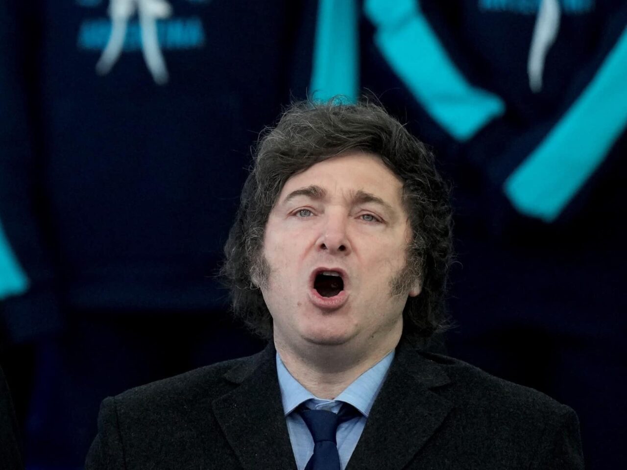 Javier Milei DNU Inteligencia