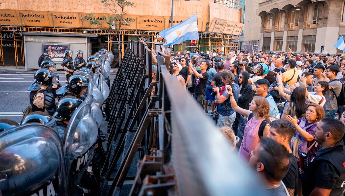 Congreso Vallado Seguridad