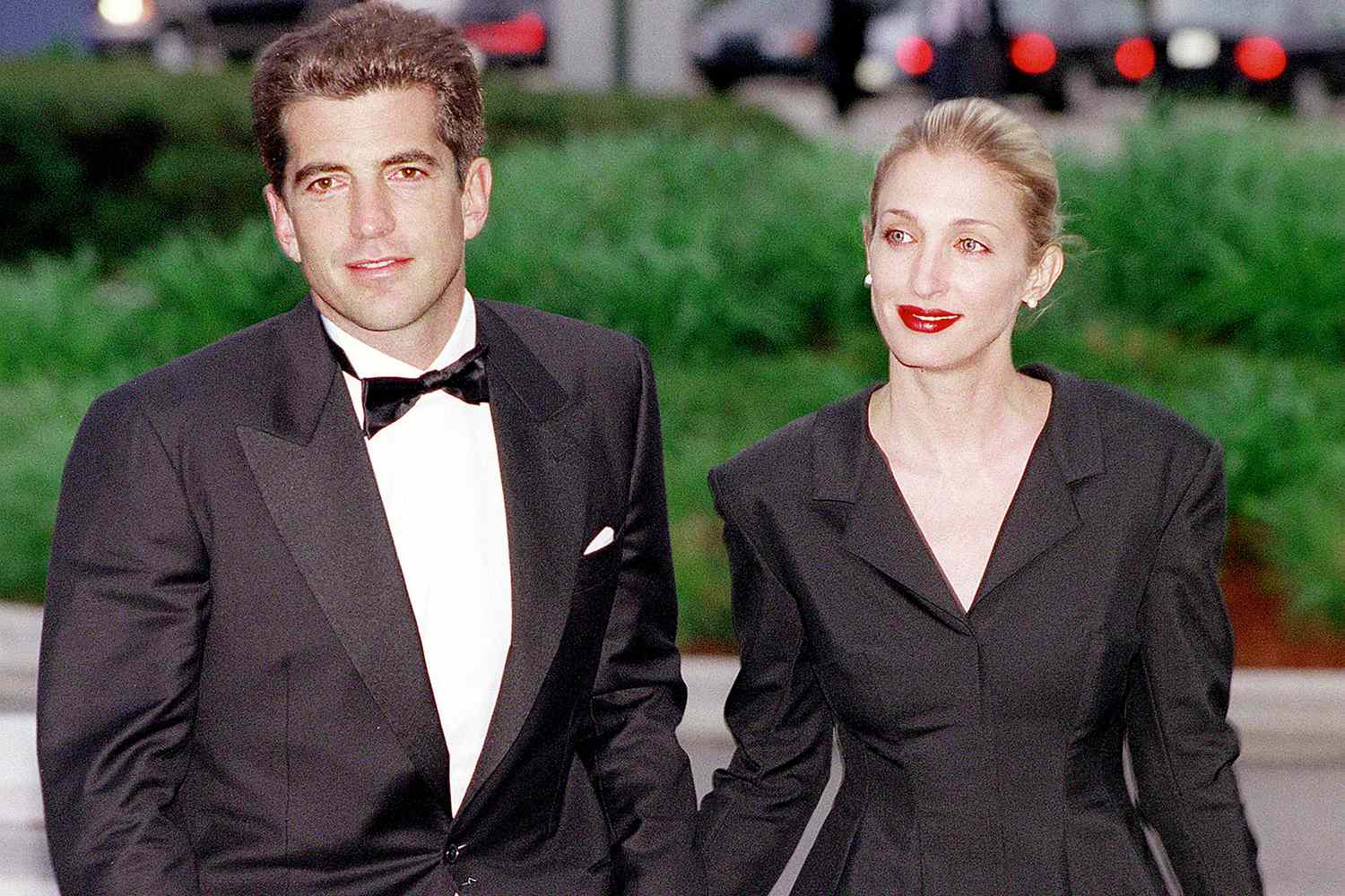 John Kenedy Jr. y Carolyn Bessette