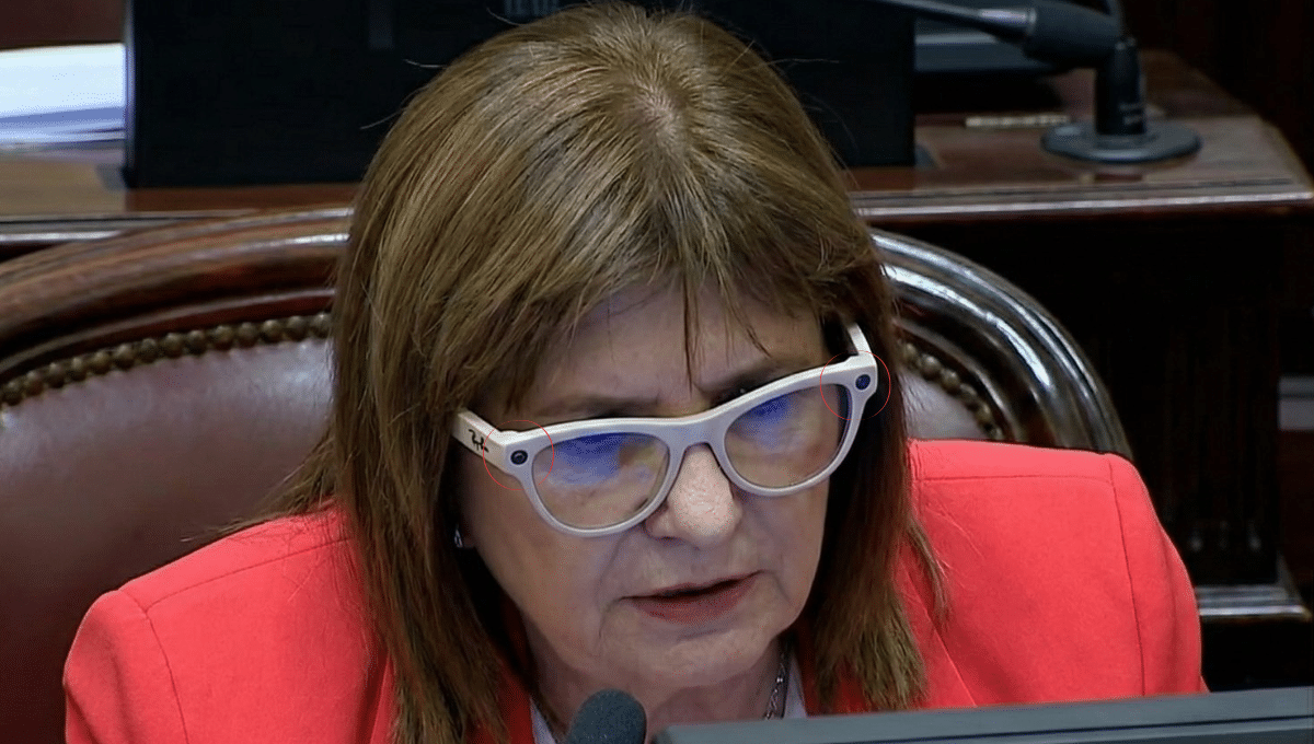 Patricia Bullrich Lentes IA