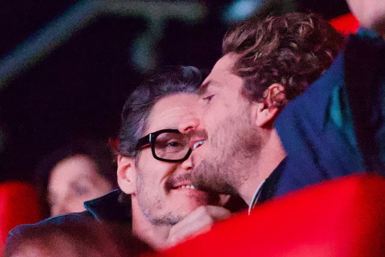 Pedro Pascal y Rafael Olarra