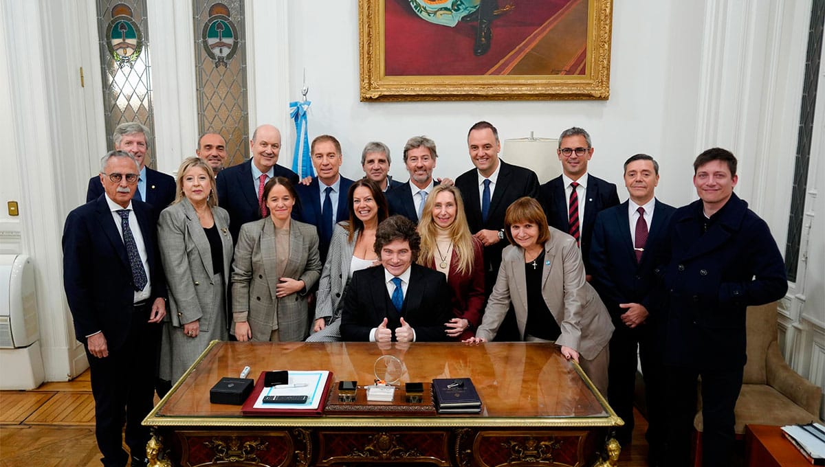 Milei Adorni Gabinete Congreso