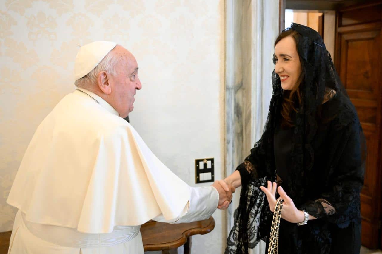 Victoria Villarruel Papa Francisco