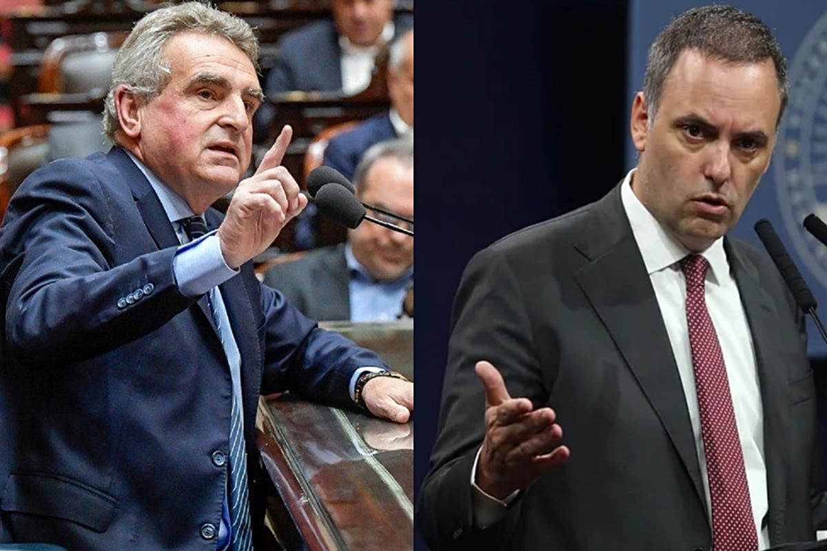 Agustín Rossi vs Manuel Adorni