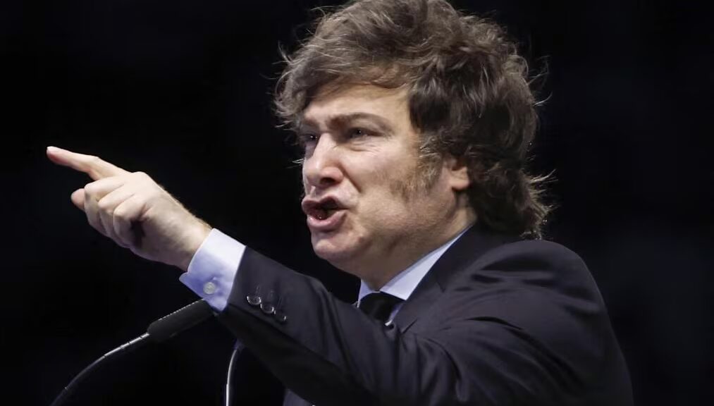 Javier Milei redobló sus críticas al periodismo: «Las barbaridades que dicen nunca las vi en mi vida»