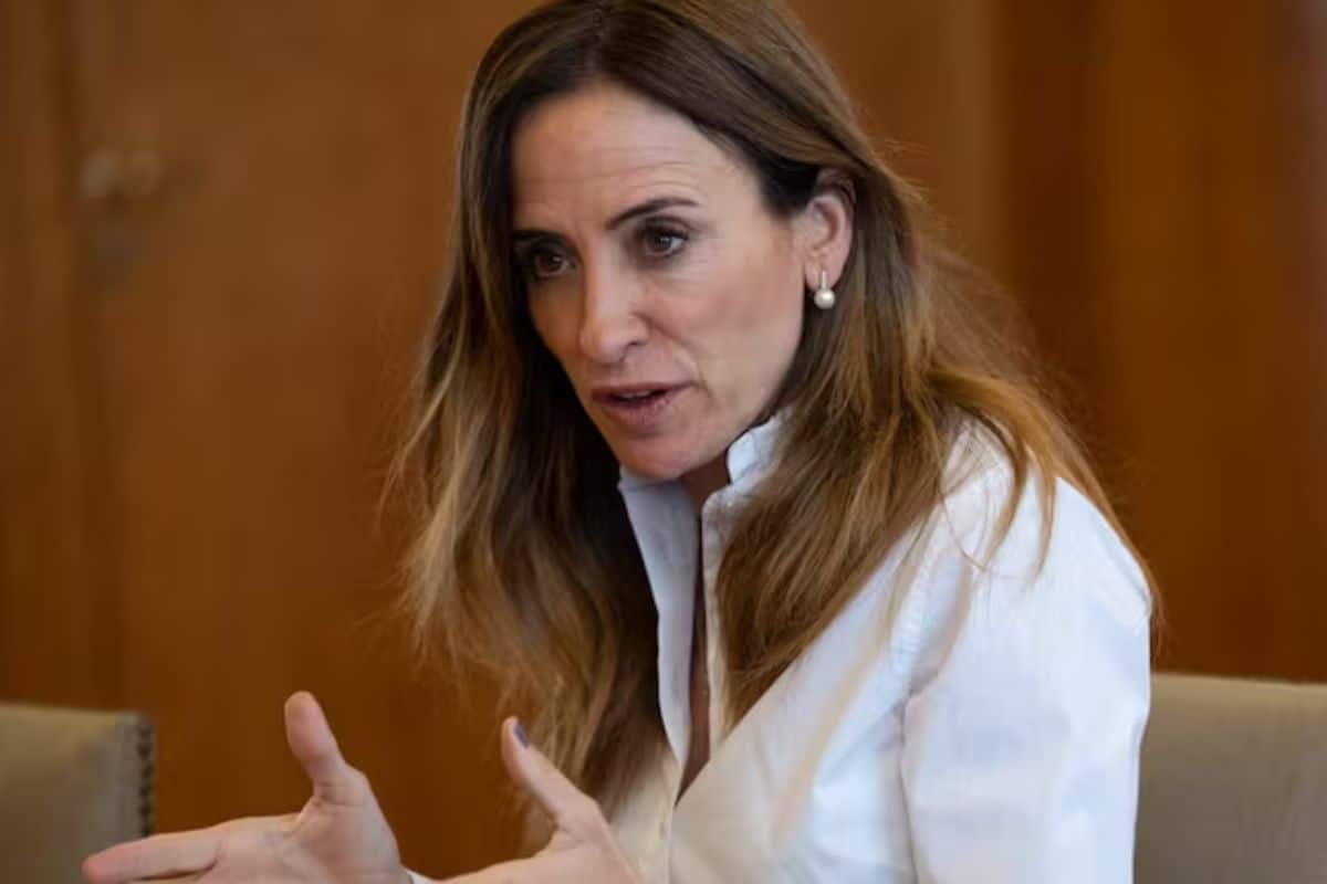 Victoria Tolosa Paz