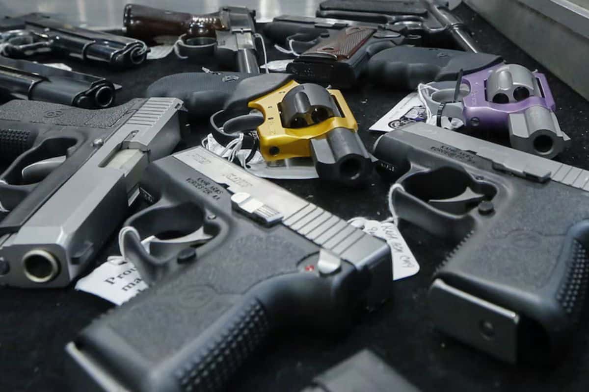 Armas