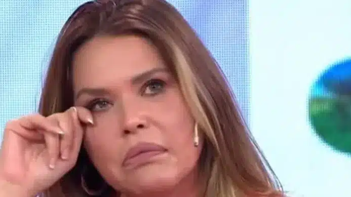 Nazarena Vélez