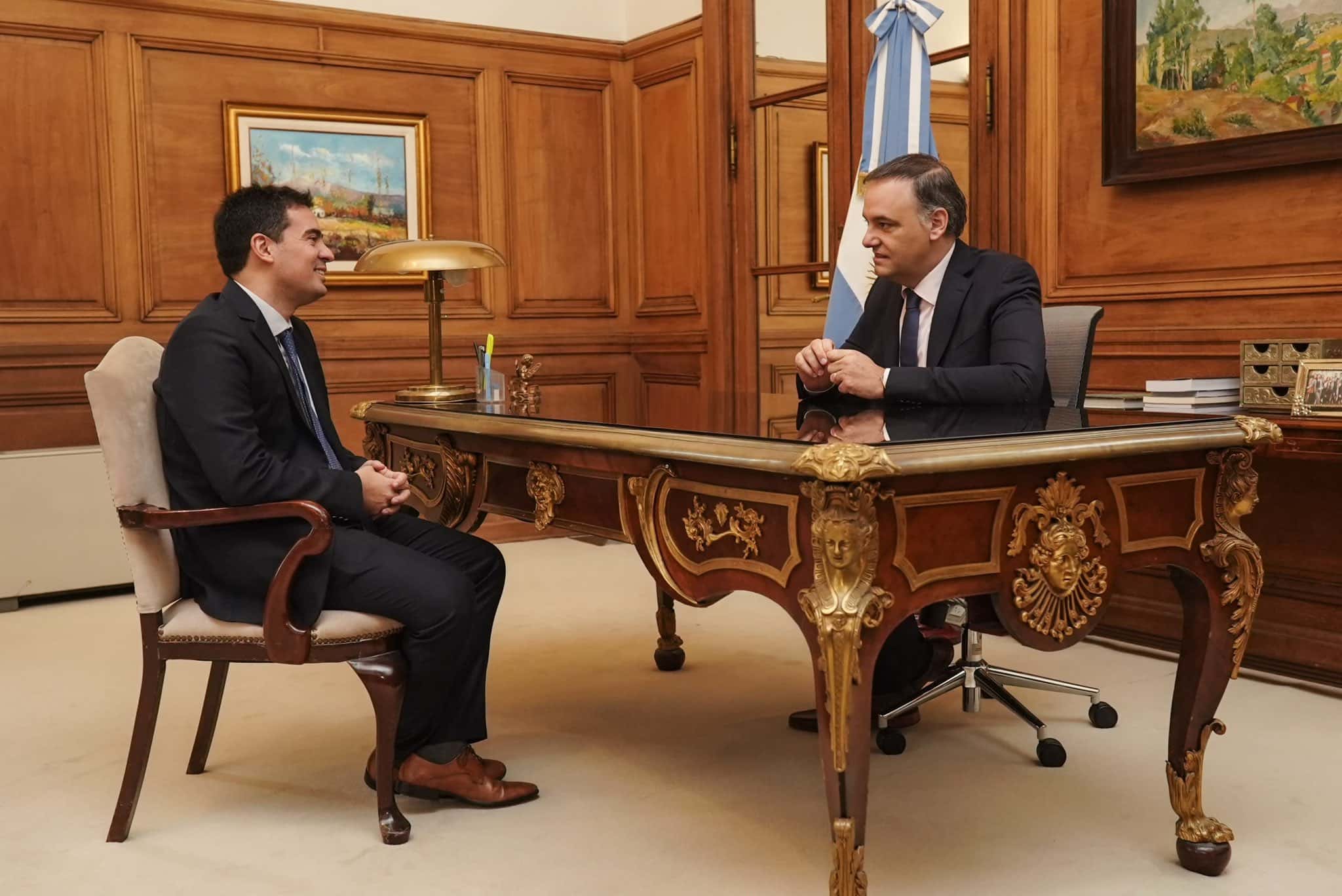 Jefatura de Gabinete Ravier y Adorni