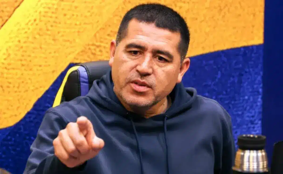 Sin TítuloEl motivo por el cual Riquelme analiza salidas en Boca hoy