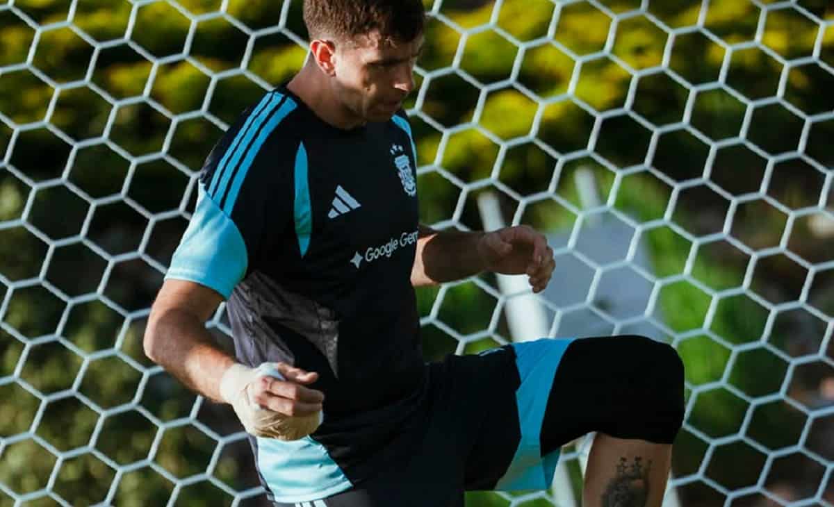 «Triste»: El dolor de Dibu Martínez por su lesión antes del Mundial
