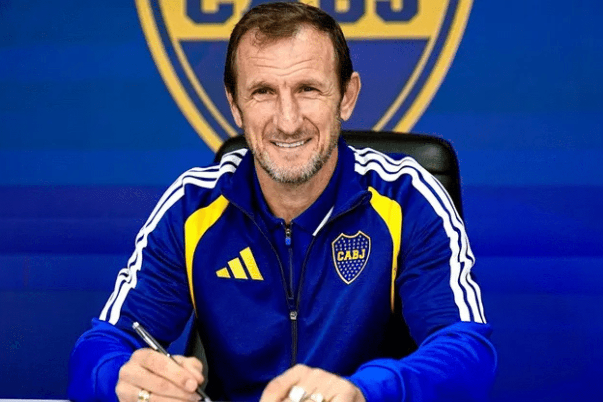 Rodolfo Arruabarrena en su presentación en Boca