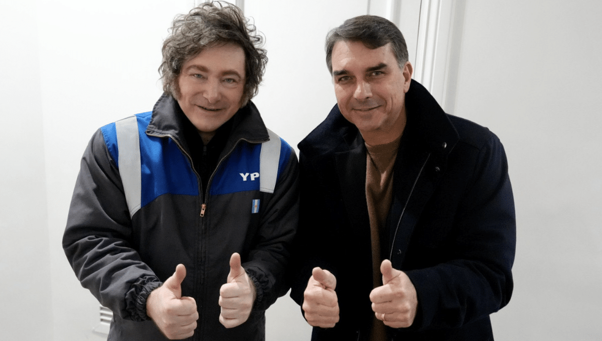 Javier Milei Flavio Bolsonaro