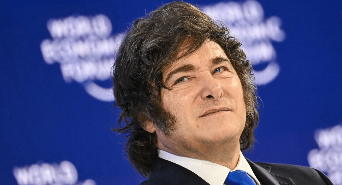 «Los pies en el barro»: Jony Viale increpó al Gobierno Nacional por los recientes escándalos